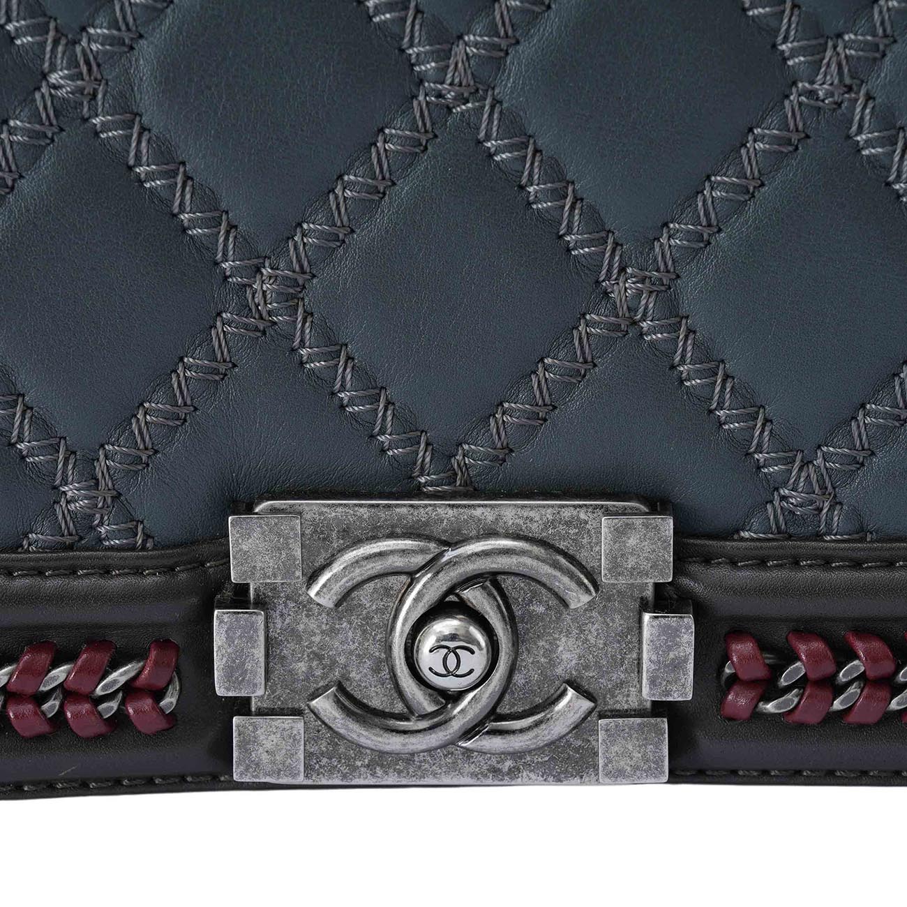 CHANEL(USED)샤넬 시즌 와일드 스티치 보이샤넬 숄더백
